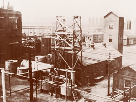 Нефтехимический завод